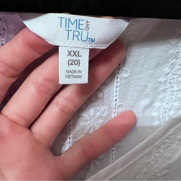 Time and Tru Women's Woven Tank Top Size:XXL color: White - Picture 7 of 9